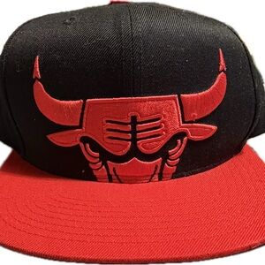 Mitchell & Ness Chicago Bulls Hat Black & Red Cap new adjustable snap